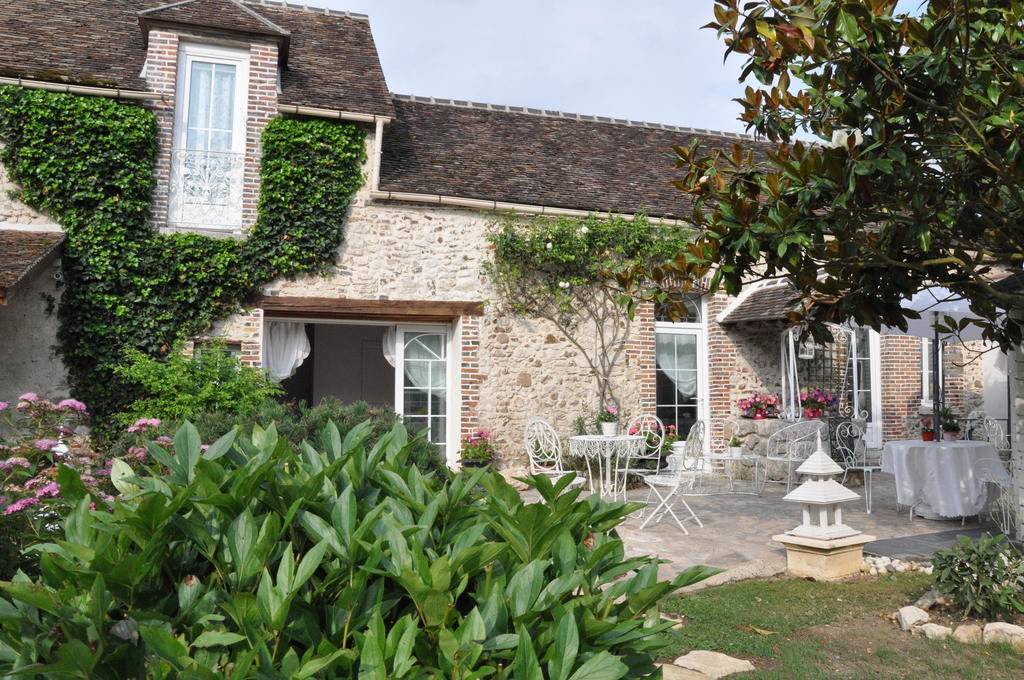 Hotel La Bergerie des Anges Le Bignon-Mirabeau Exterior foto
